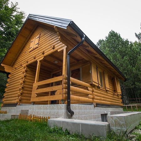 Cabin House Hidden Nest モスタル エクステリア 写真